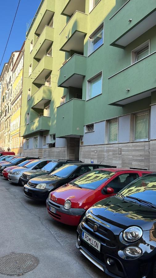 Appartamento Al Castello Trieste Eksteriør billede